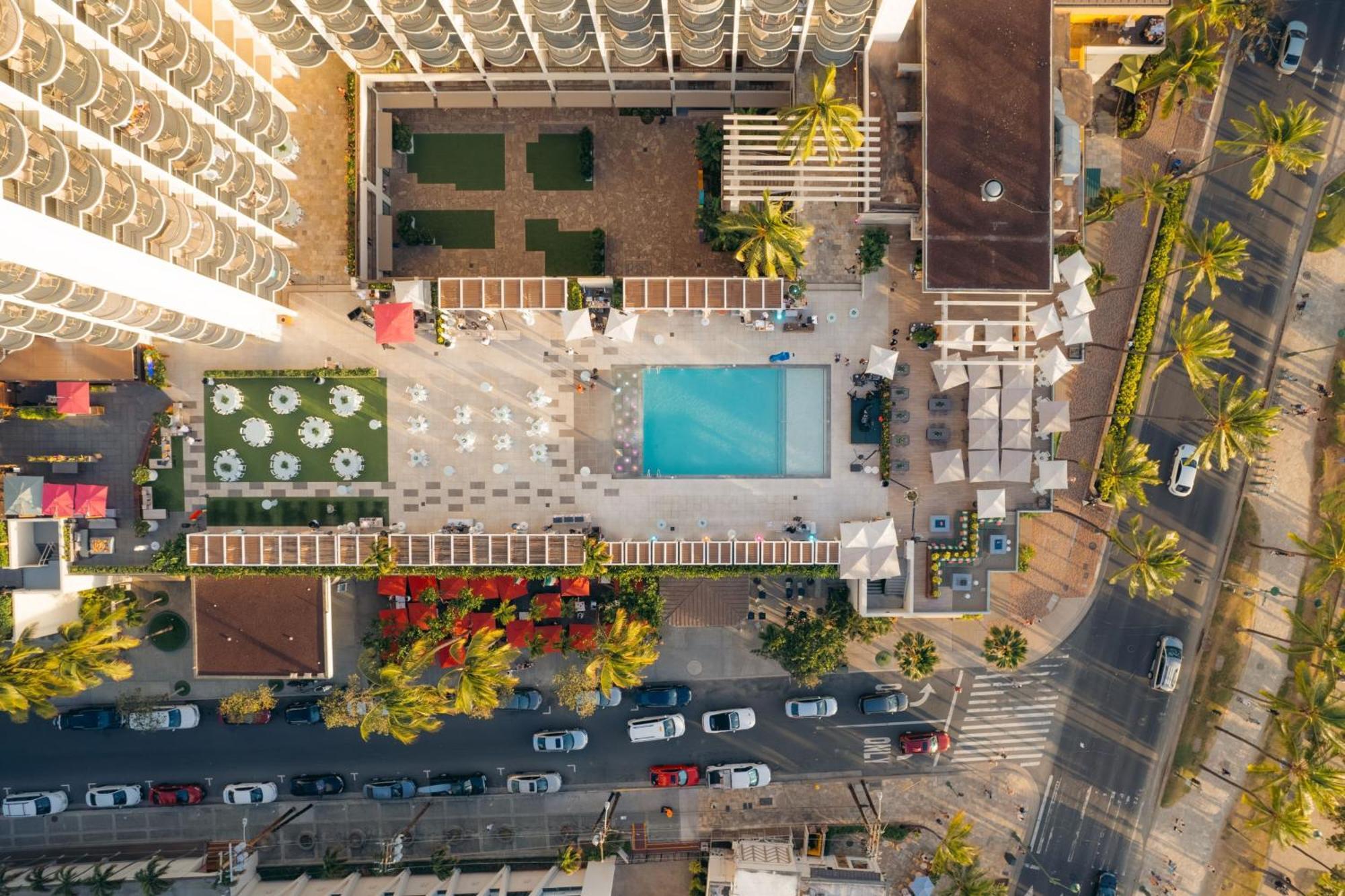 Resort Waikiki Marriott &
